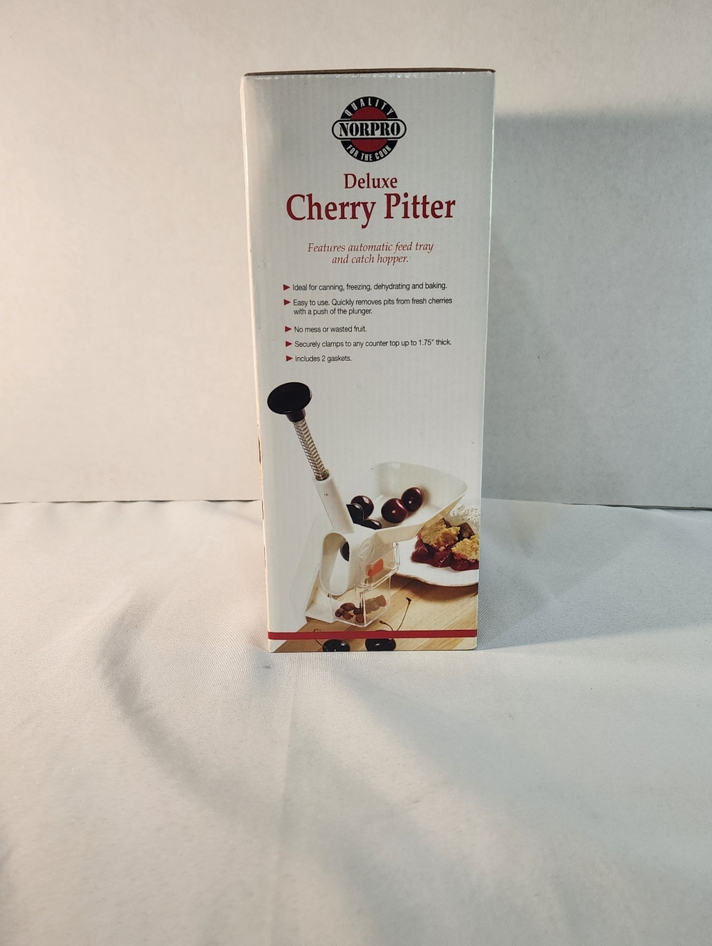 Norpro #5120 Deluxe Cherry Pitter with Clamp Canning Baking Freezing Dehydrating - Picture 4 of 7